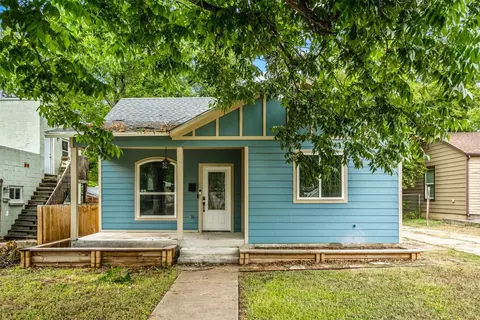3221 James Ave, Fort Worth, TX 76110