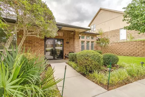 2610 Northridge Dr, Garland, TX 75043