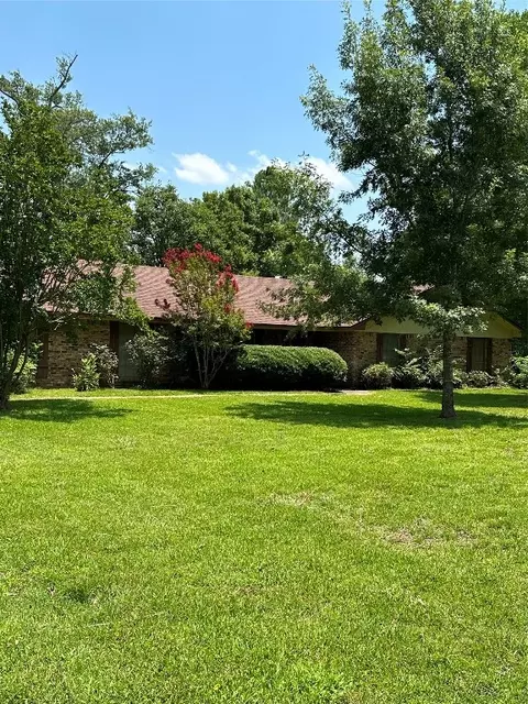 2308 Hickory Ridge Dr, Bossier City, LA 71111