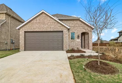 3911 Southbend Dr, Denison, TX 75020