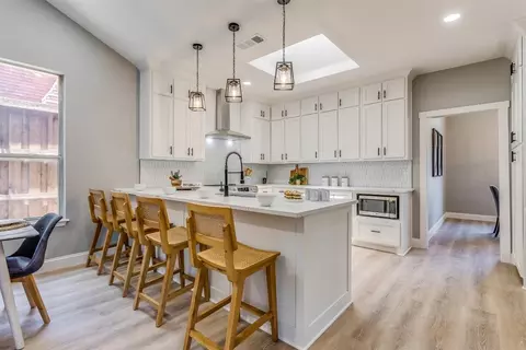 521 Meadowood Ln, Coppell, TX 75019