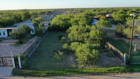 7002 Apache St, Mission, TX 78572