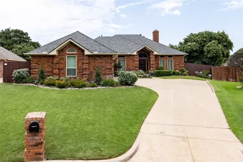 3902 Eagle Lake Ct, Arlington, TX 76016