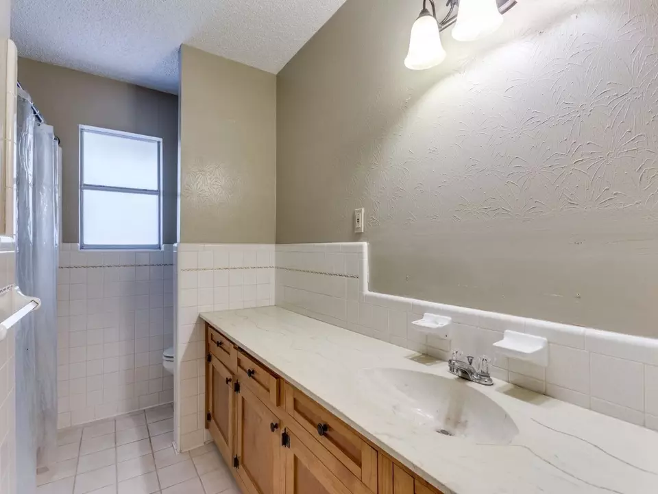  1515 Roberts Cut Off Rd, River Oaks, TX 76114 photo 11