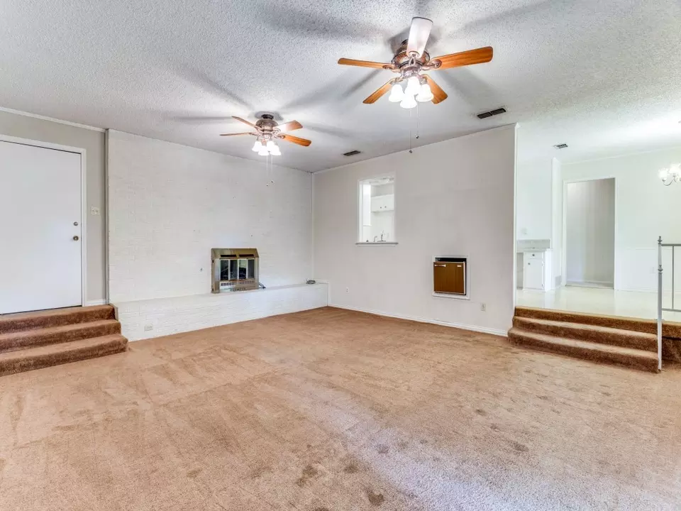  1515 Roberts Cut Off Rd, River Oaks, TX 76114 photo 2
