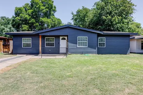 2511 Bluffton Dr, Dallas, TX 75228