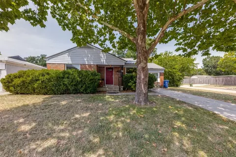 2800 Holm Dr, Garland, TX 75041