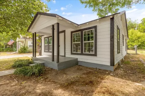 8327 Sussex St, White Settlement, TX 76108