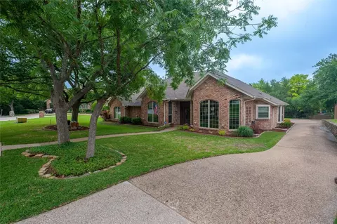 2002 Shari Ln, Garland, TX 75043