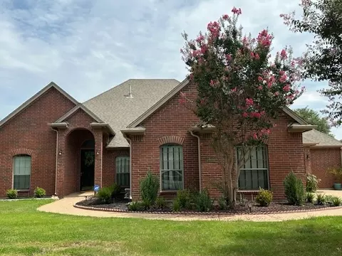 1210 Lake Meadow Dr, Mansfield, TX 76063