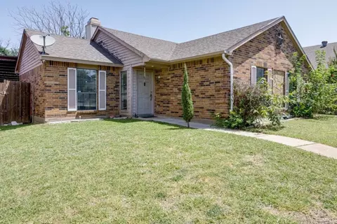 9339 Rutherglen Dr, Dallas, TX 75227