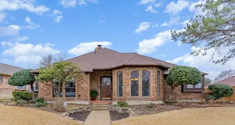 2731 Gold Rush Ln, Carrollton, TX 75007