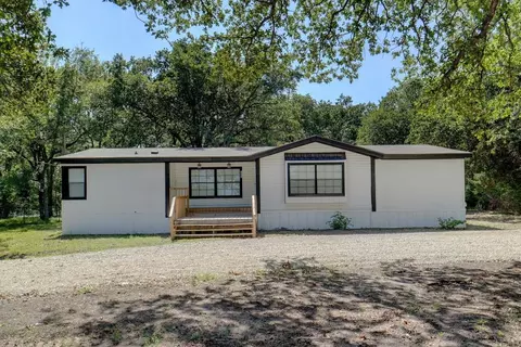 5906 Rancho Dr, Quinlan, TX 75474