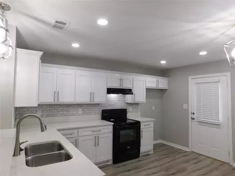 307 Carter, Howe, TX 75459 photo 4