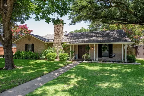 2246 Flat Creek Dr, Richardson, TX 75080