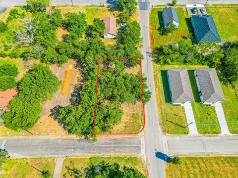 Lot 1 S 2nd Street, Corsicana, TX 75110