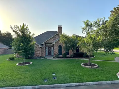 127 Cody Cir N, Sulphur Springs, TX 75482