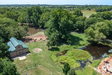 1730 Dogpatch Dr, Terrell, TX 75161 photo 3