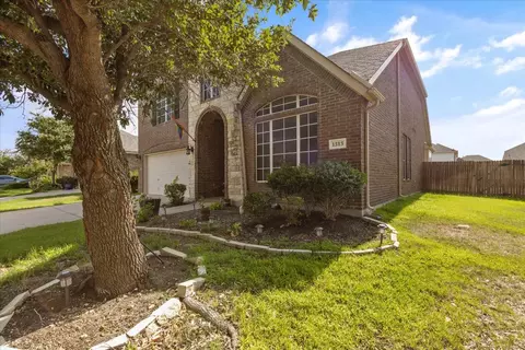 1313 Constance Dr, Fort Worth, TX 76131