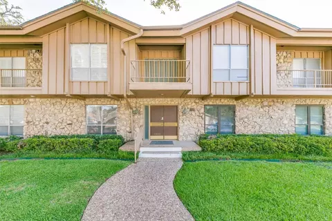 11400 Park Central Pl #B, Dallas, TX 75230