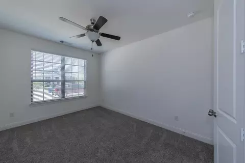 1424 12th St, Argyle, TX 76226 photo 8