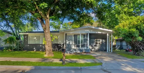 1006 Highland Dr, Arlington, TX 76010