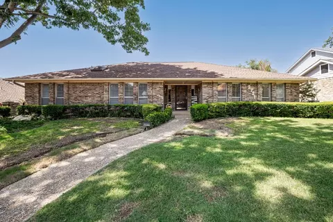 2721 Timberleaf Dr, Carrollton, TX 75006
