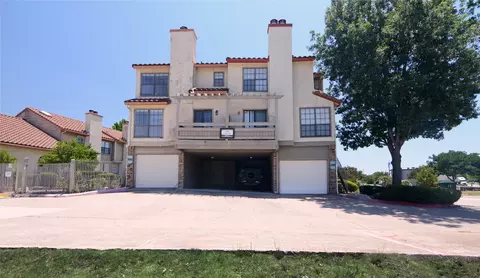 6509 Hickock Dr #2D, Fort Worth, TX 76116
