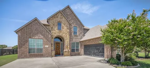 1102 Hidden Oaks Dr, Wylie, TX 75098