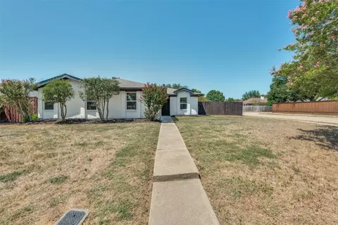 1709 Belltower Pl, Lewisville, TX 75067