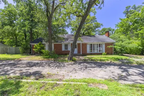 6302 Joe Ramsey Blvd, Greenville, TX 75402