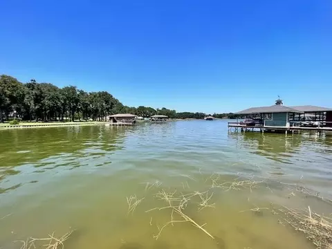 6 Tonkawa Trail, Corsicana, TX 75109