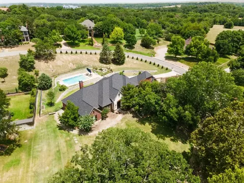 1555 Hunterglenn Dr, Aledo, TX 76008