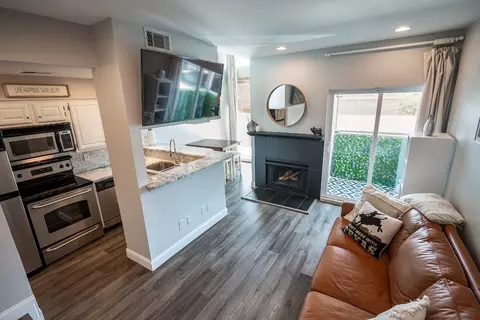 4203 Holland Ave #12, Dallas, TX 75219