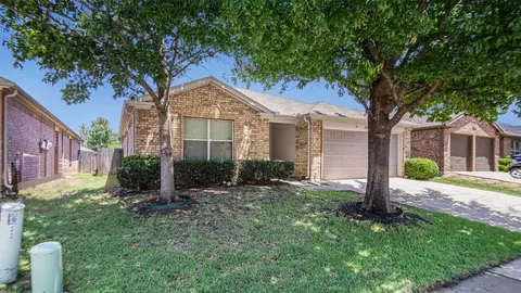 1721 Wind Dancer Trl, Fort Worth, TX 76131