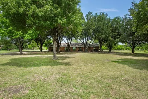 1850 Rock Ridge Rd, Lucas, TX 75002