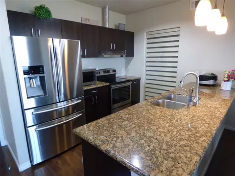 1100 W Trinity Mills Rd #2020, Carrollton, TX 75006