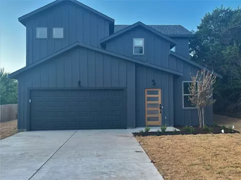2219 Angelina St, Granbury, TX 76048