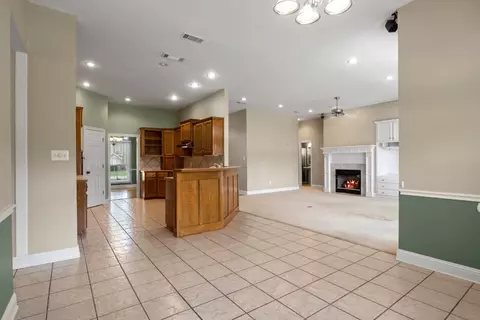 102 Codee Ct, Mount Pleasant, TX 75455 photo 11