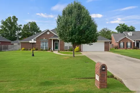 102 Codee Ct, Mount Pleasant, TX 75455 photo 2