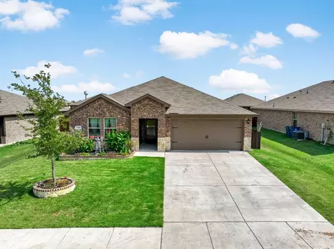 403 Knapsack Ln, Josephine, TX 75189