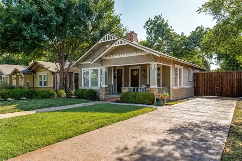 806 N Winnetka Ave, Dallas, TX 75208