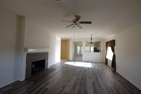 509 Comanche Trl, Murphy, TX 75094 photo 4
