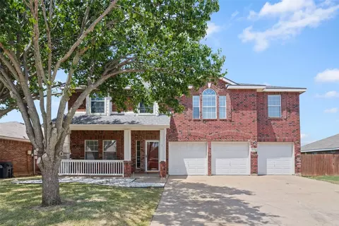 1516 Eufemia Dr, Denton, TX 76207