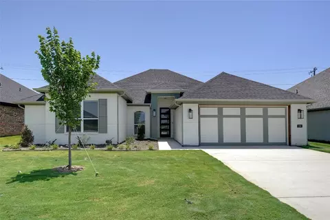 936 Tesslynn Ave, Godley, TX 76044
