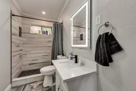 109 Whitehurst St, Mesquite, TX 75149
