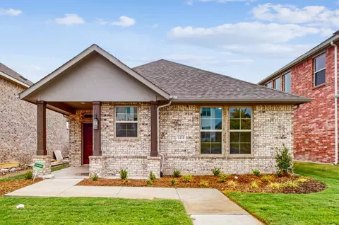1410 Buckeye Trl, Garland, TX 75042