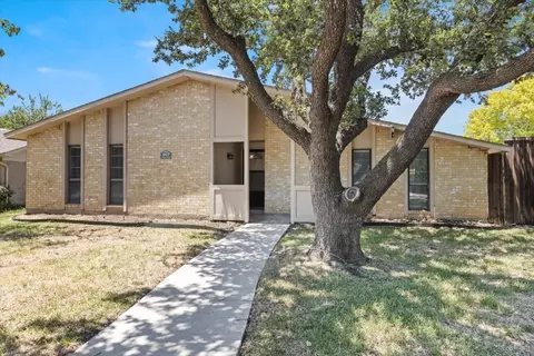 3107 Barton Rd, Carrollton, TX 75007