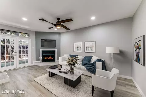 7525 Holly Hill Dr #15, Dallas, TX 75231