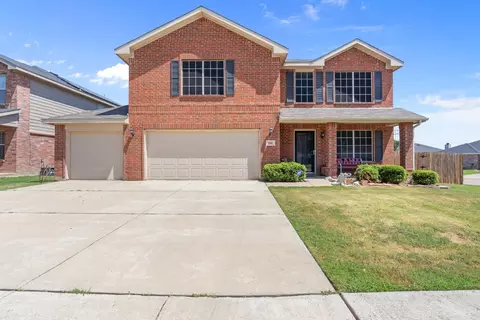 106 Colonial Ln, Venus, TX 76084